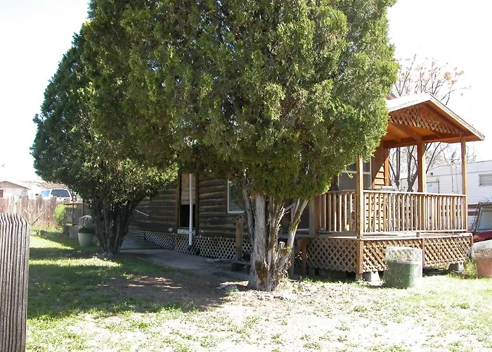 Bed & Breakfast Stampede 4*