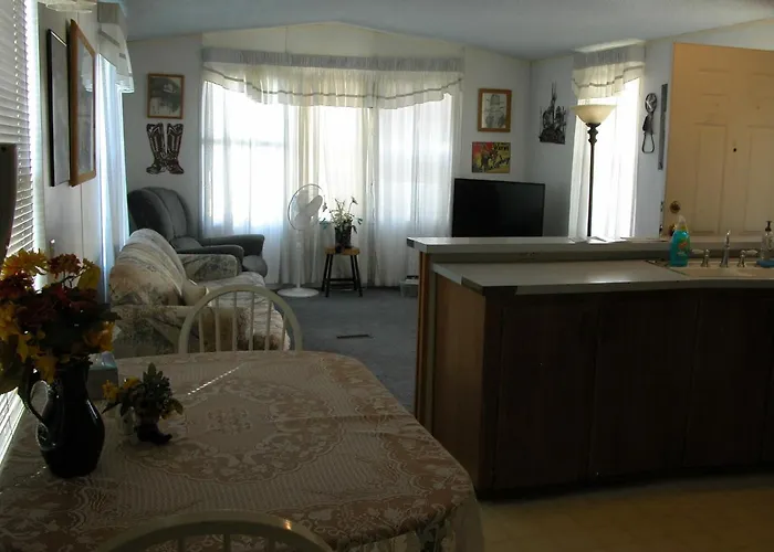 Bed & Breakfast Stampede 4*