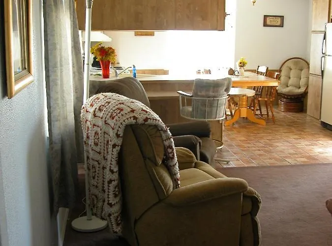 Bed & Breakfast Stampede 4*